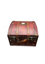 Heritage Pewter Wine Gift Set. Wine Chest